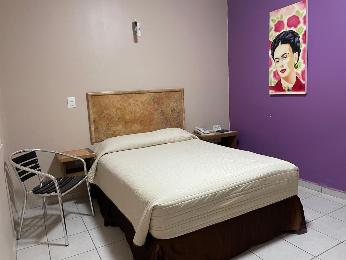 Hotel Santo Domingo Express *